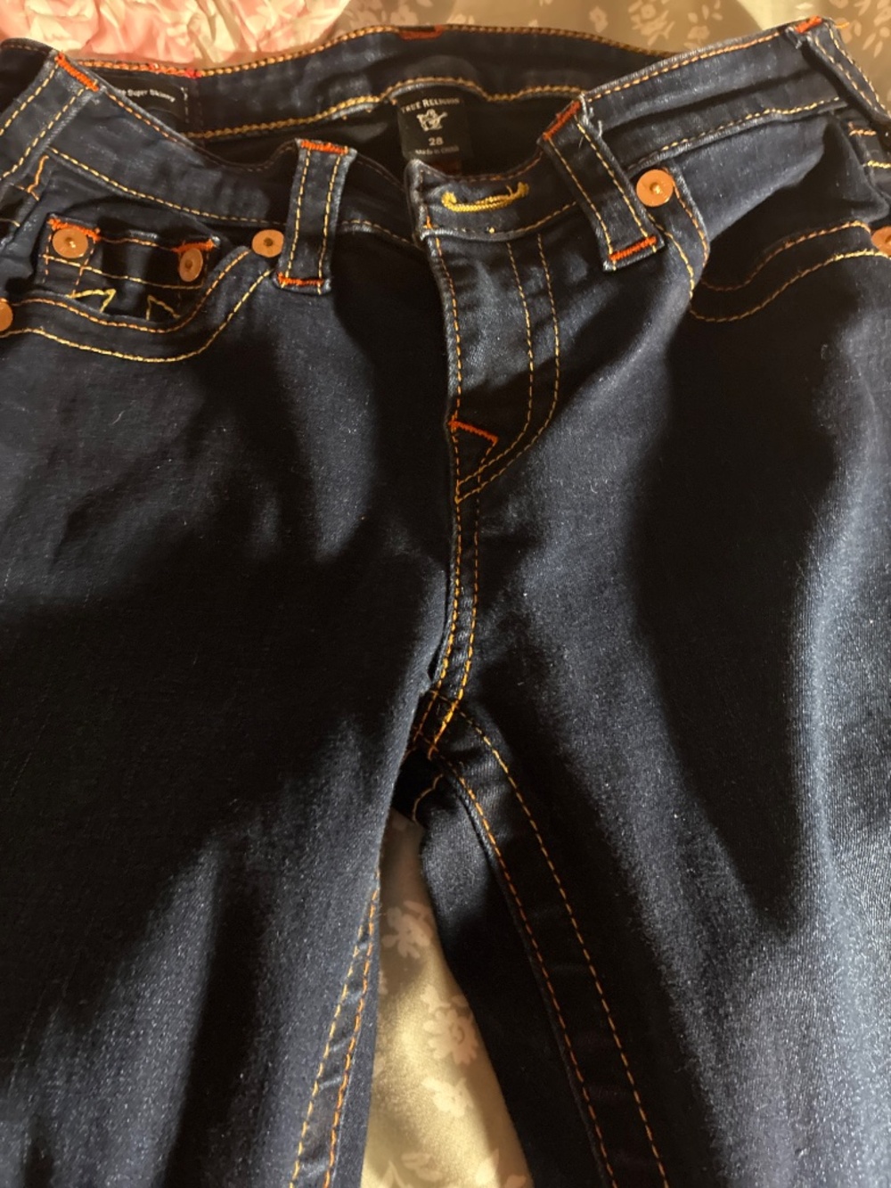 True religion - Picture 2 of 3